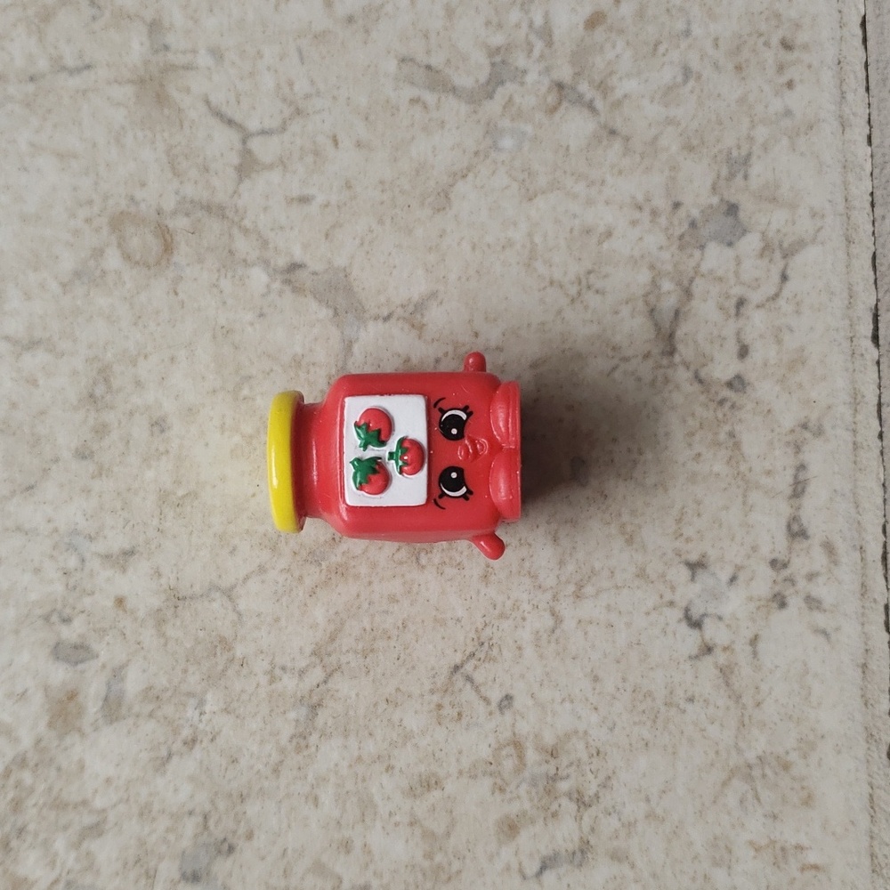 Shopkin season 6 Timmy Tomatoe Paste